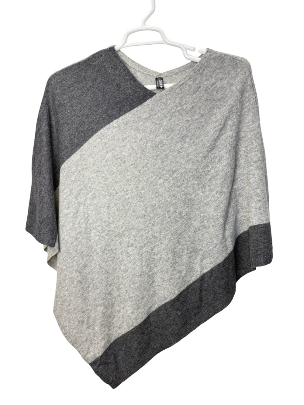 BERYLL 100% cashmere color block poncho sweater gray One Size OS